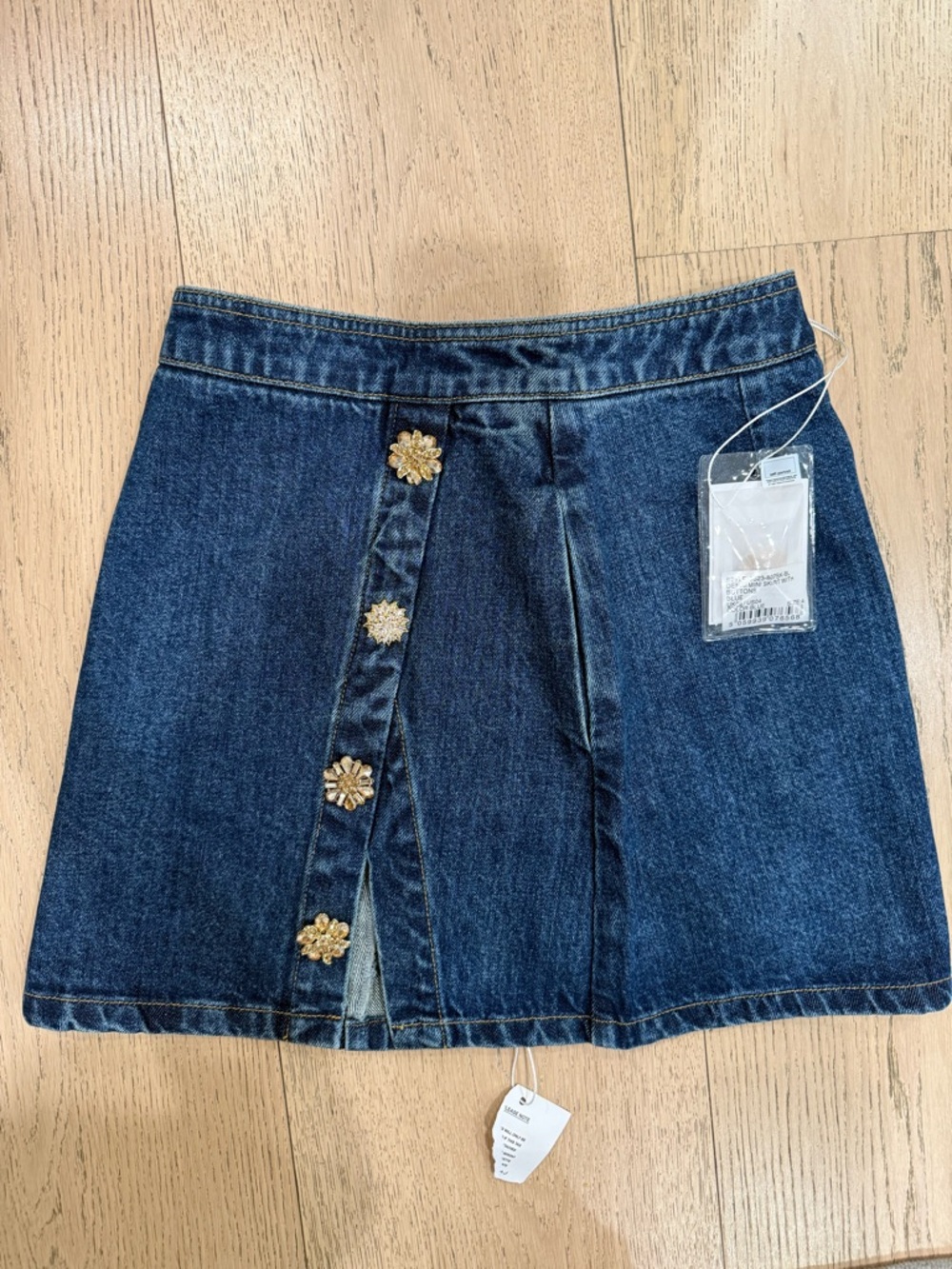 Decorative Button Dark Blue Denim Mini Skirt